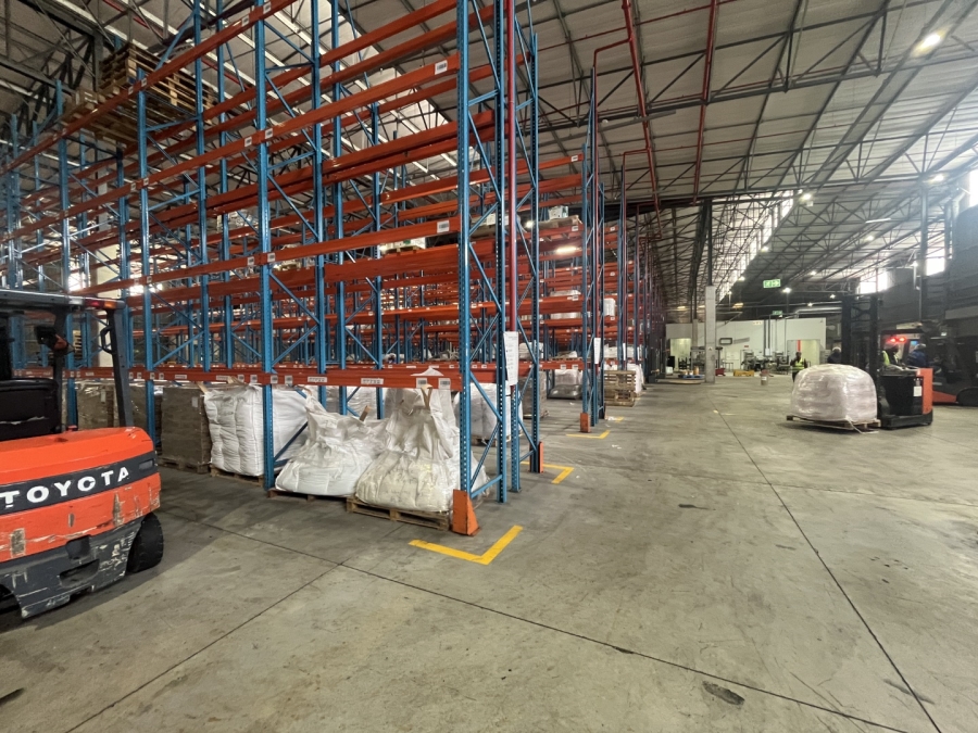 To Let commercial Property for Rent in Montague Gardens Western Cape